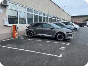 charging-electrocar-avtocentr-304x230